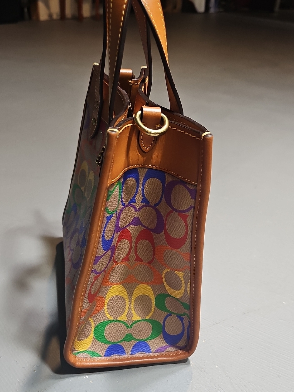 Coach C5142 Field Tote 22 Rainbow Signature Canvas Pride Coll. Limited Edition - Picture 4 of 15
